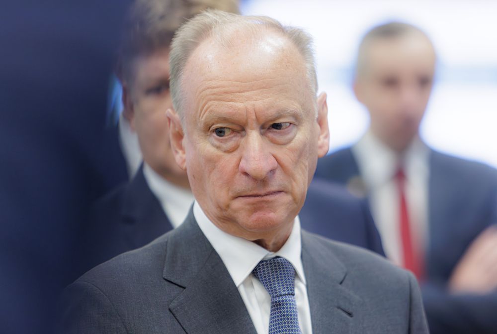 בצל המתיחות: בכיר הממשל הרוסי שוחח עם ראש המל"ל