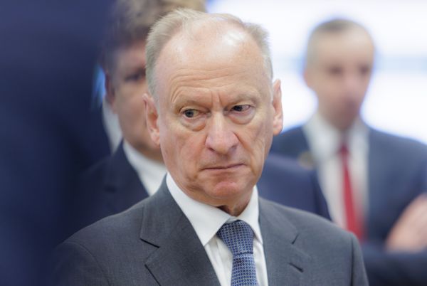 בצל המתיחות: בכיר הממשל הרוסי שוחח עם ראש המל"ל