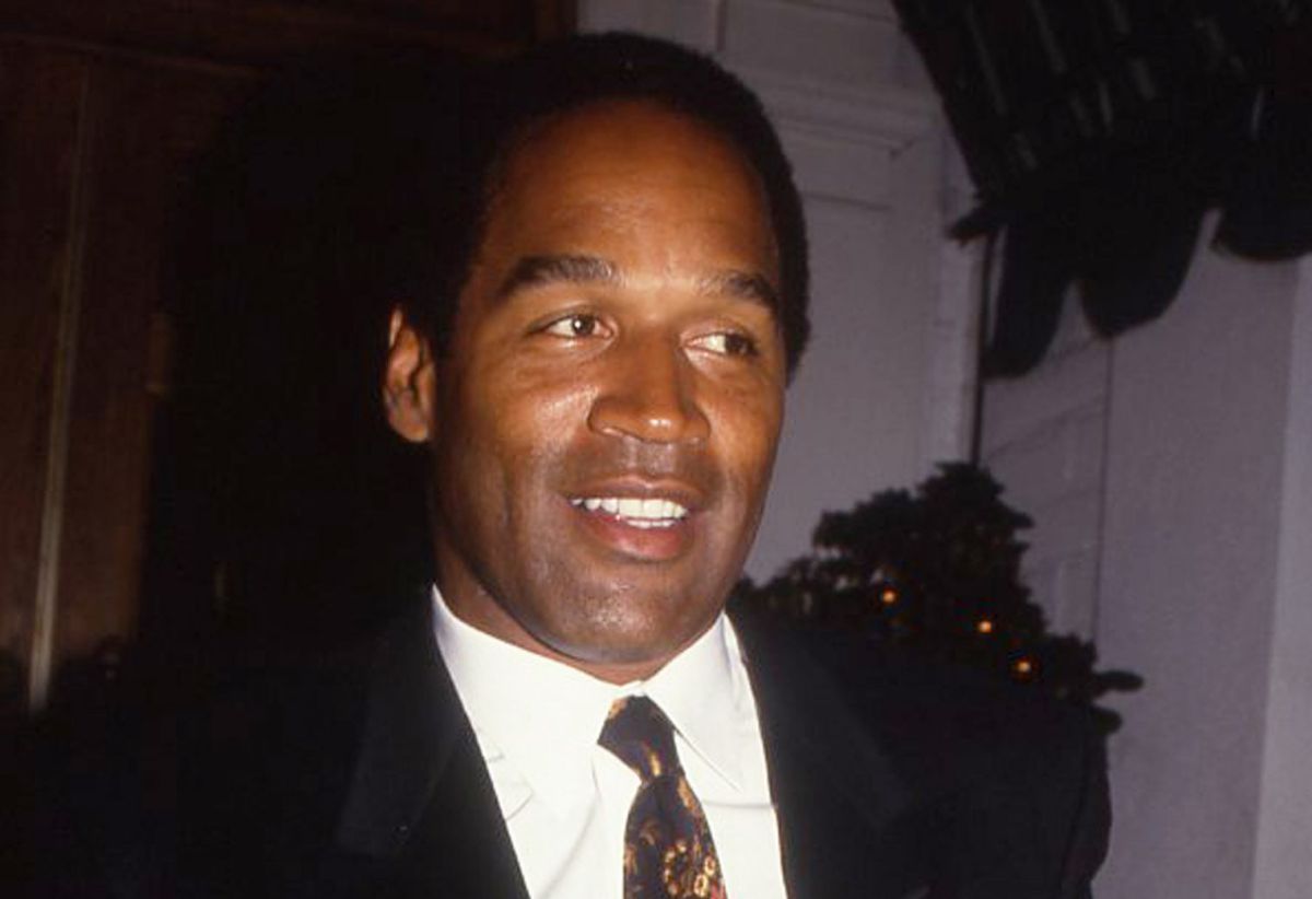 כוכב הפוטבול שזוכה מרצח: או ג'יי סימפסון מת בגיל 76