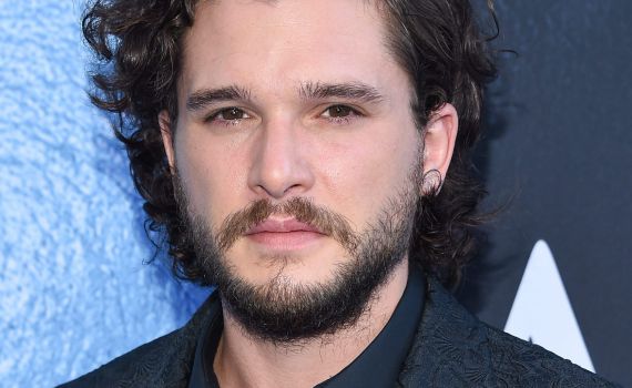 ג'ון סנואו חוזר? כוכב משחקי הכס משיב בראיון