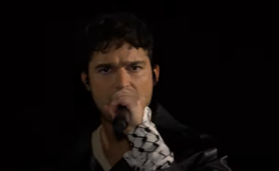 אחרי הסערה באירוויזיון הזמר השוודי מגיב: "פשוט גזענות"