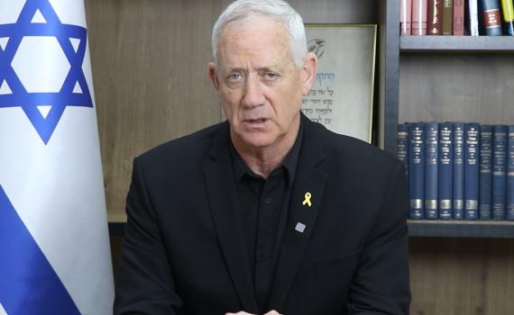 גנץ: מחויבים לקדם את המתווה לעסקה כפי שגובש