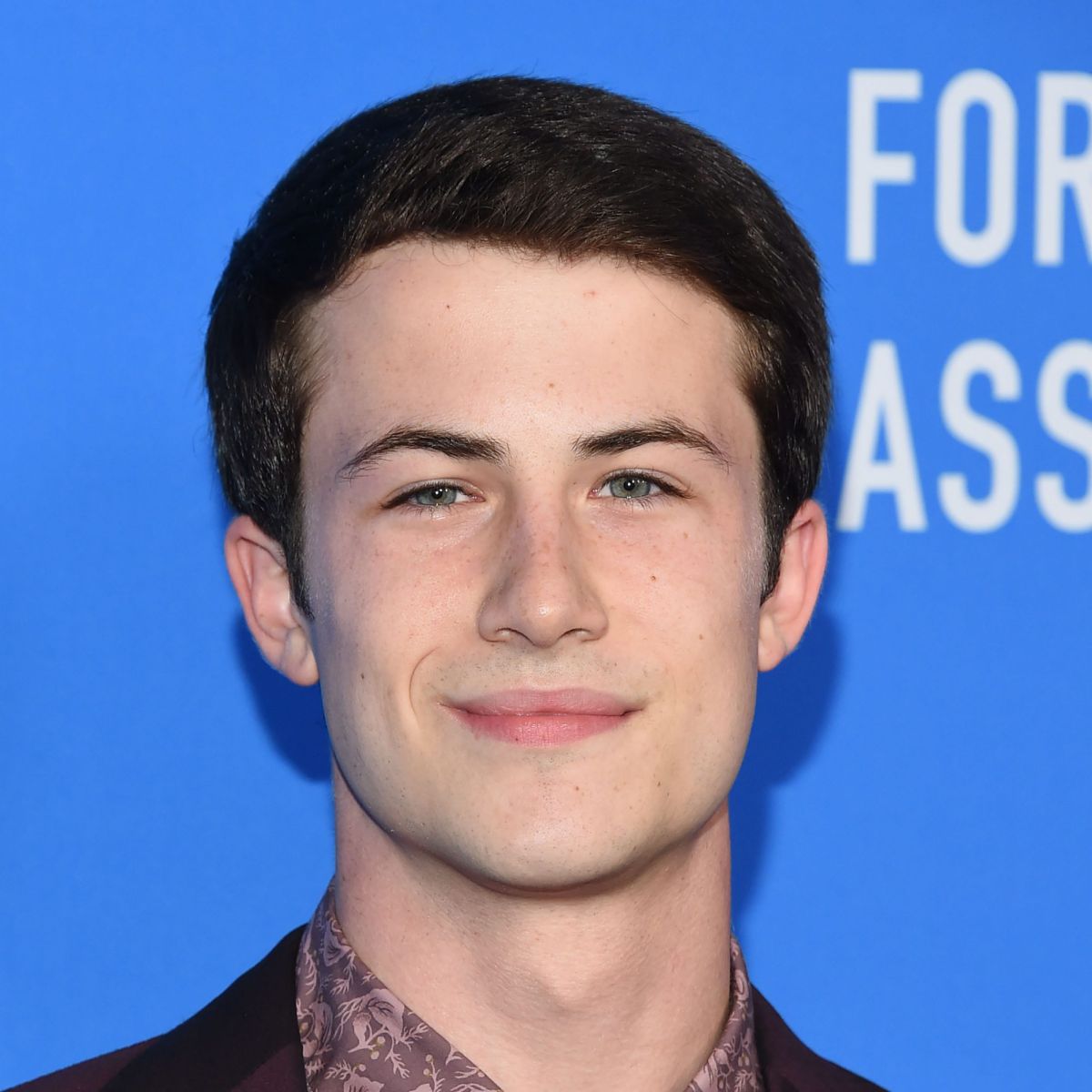 כוכב "13 סיבות" חושף את הסיבה שלקח הפסקה ממשחק