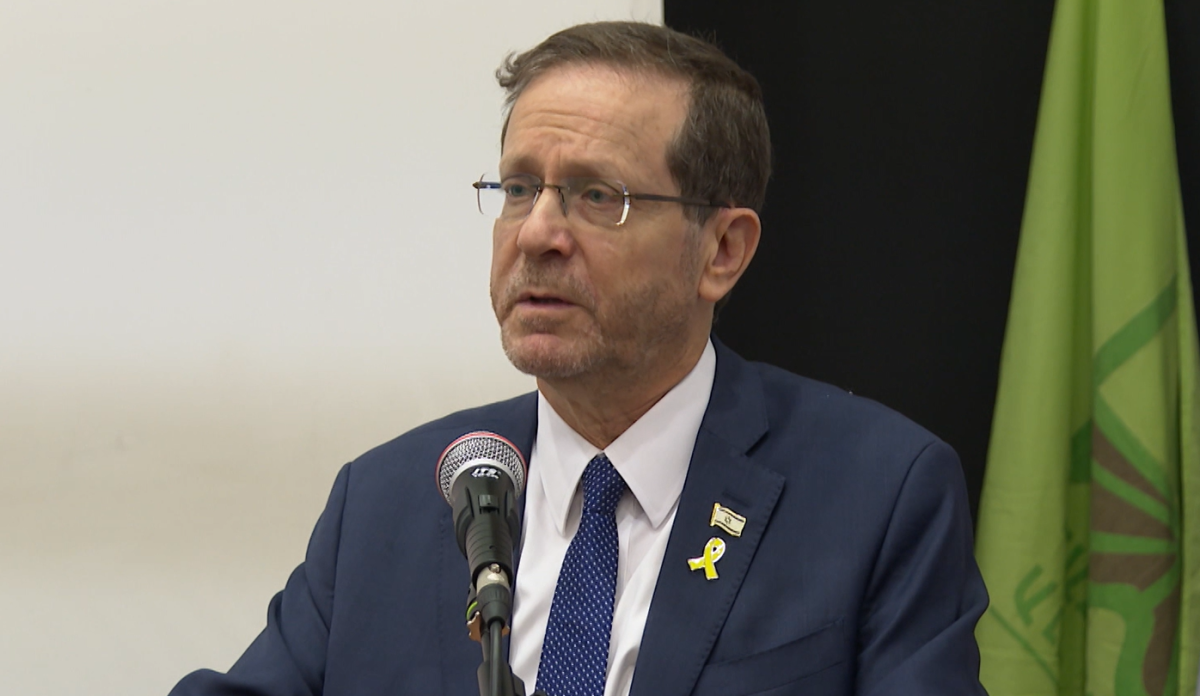 הרצוג ימריא לבודפשט לציון 80 שנה לשואת יהודי הונגריה