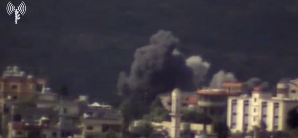 רגע לפני הירי: מטוסי הקרב השמידו את המשגרים