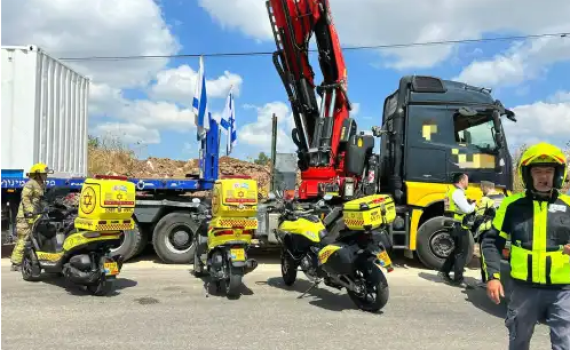 תאונת עבודה קטלנית: פועל נהרג מפגיעת חפץ כבד בלוד