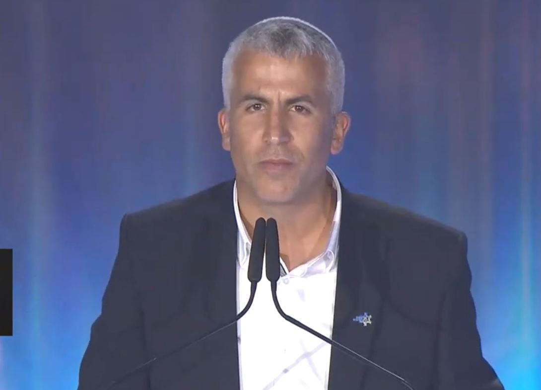 האח השכול מנחם קלמנזון: לא לעסקה, כן להכרעה