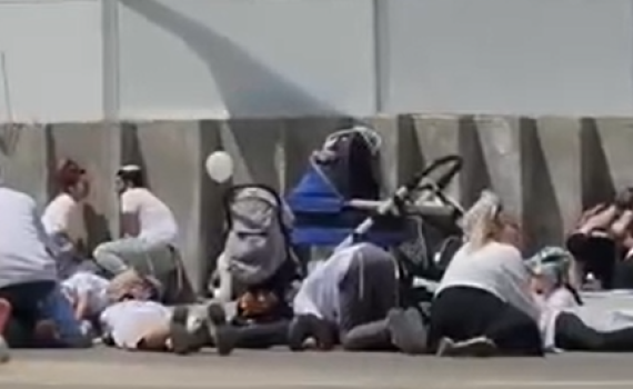 אזעקות בצעדה לעזה. עשרות משפחות נשכבו על הרצפה