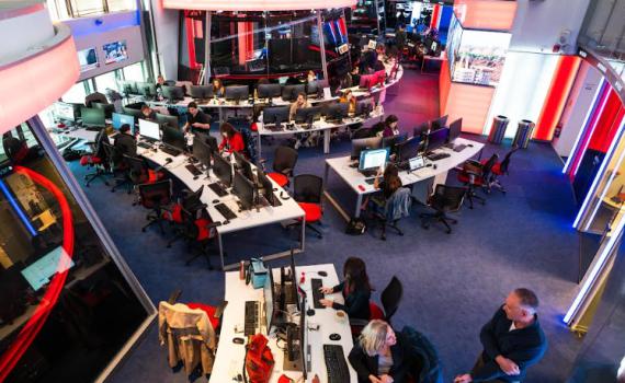 אחרי צבי יחזקאלי: i24NEWS ברכש מפתיע נוסף