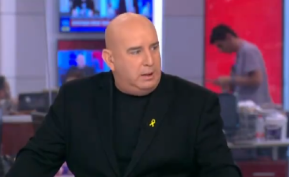 על סף דמעות: ניר דבורי התפרק בשידור. צפו