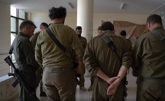 צפו: הלוחמים קיימו טקס ליום השואה ברצועת עזה