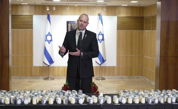 צפו: יו"ר הכנסת בהדלקת נר הזיכרון במשכן