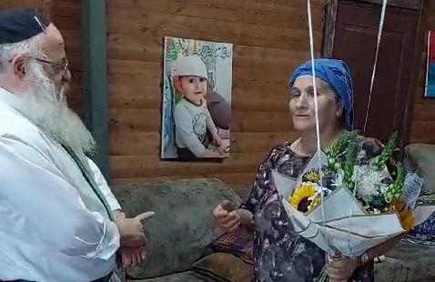 אמא של החיילים: הטבחית שתשיא משואה בהר הרצל