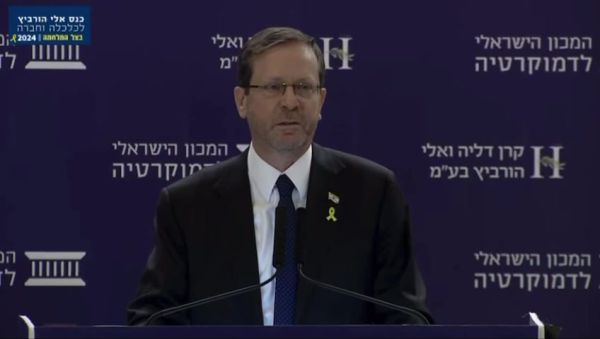 הנשיא נגד פרקליט המדינה לשעבר: "פוגע בביטחון ישראל"