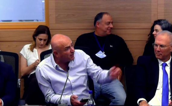 נסראללה מאזין? ההודעה שקיבל ראש המועצה בדיון