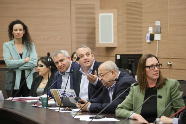 אלו נציגי הכנסת שנבחרו לגוף הבוחר של הרבנות