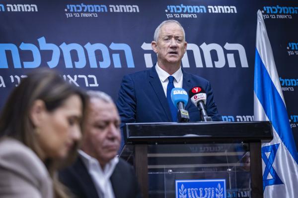 במחנה הממלכתי תוקפים את נתניהו: תרגיל עלוב