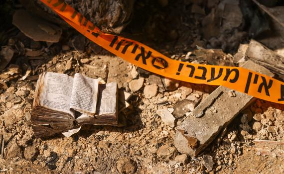 במהלך הלילה: פגיעה ישירה בבית באשקלון, 3 נפצעו