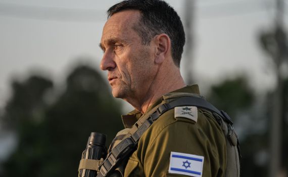 יום הולדת שמח: עשרה דברים מפתיעים על הרמטכ"ל לשעבר הרצי הלוי