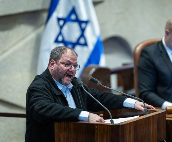 יוסף חדאד: "עופר כסיף, אתה פשוט בושה וחרפה"