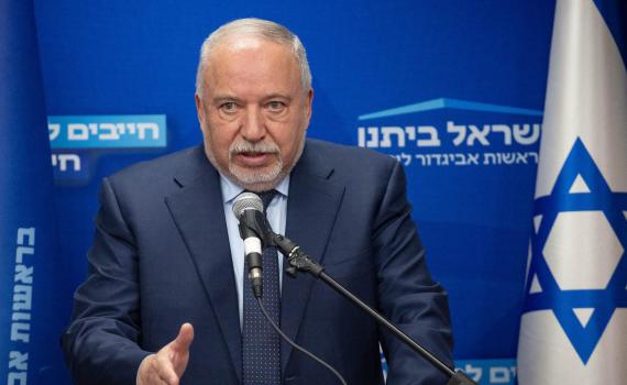 ליברמן: "אין מה לדבר על הצטרפות, נתניהו לא כשיר"
