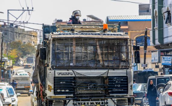 למרות הירי בכרם שלום: מעבר ארז עובד כרגיל