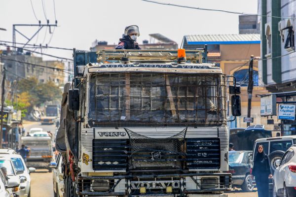 למרות הירי בכרם שלום: מעבר ארז עובד כרגיל