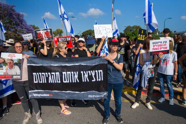 מגיש ערוץ 14: מחבלים יהיו תמיד – אבל החטופים לא