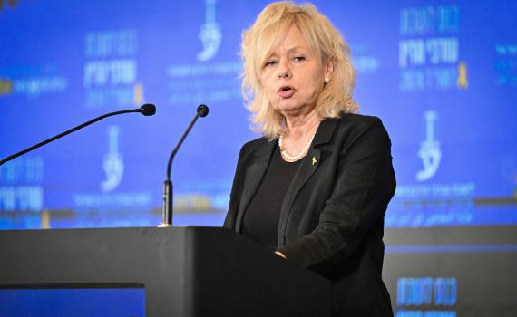 היועמ"שית סירבה לאפשר לשר בן צור ייצוג נפרד