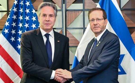 בלינקן להרצוג: "יש הצעה על השולחן, בלי תירוצים"