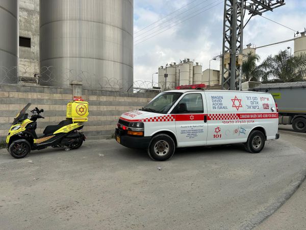 פועל נהרג במפעל ברמלה, המנהלים עוכבו לחקירה