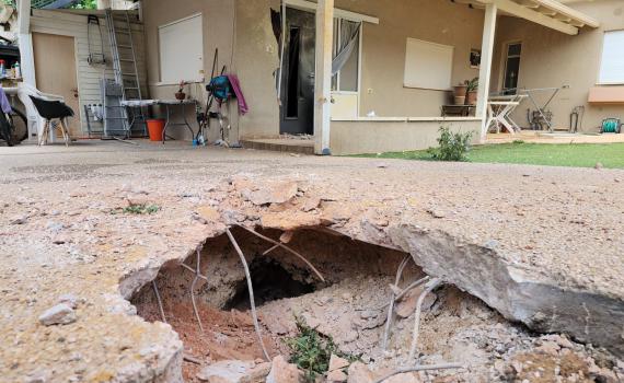 הרס ברחובות: כך נראית קריית שמונה לאחר המטחים