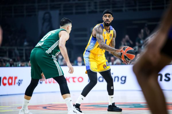 אכזבה: מכבי ת"א הפסידה והודחה מהיורוליג