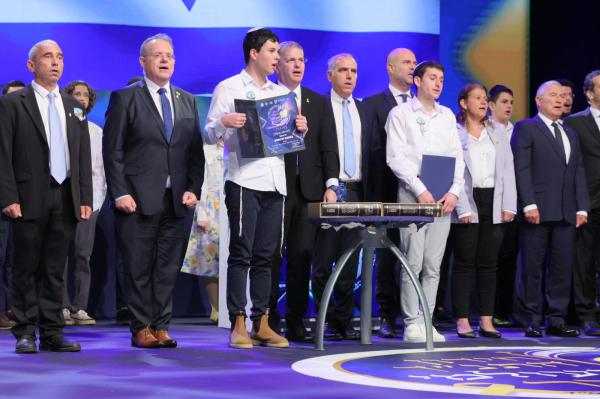 תיקו בסיבוב הסופי: אלו שני חתני התנ"ך לשנת תשפ"ד