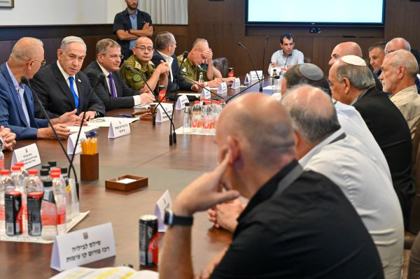 נתניהו לראשי הרשויות: "דד ליין של 48 שעות להחלטה"