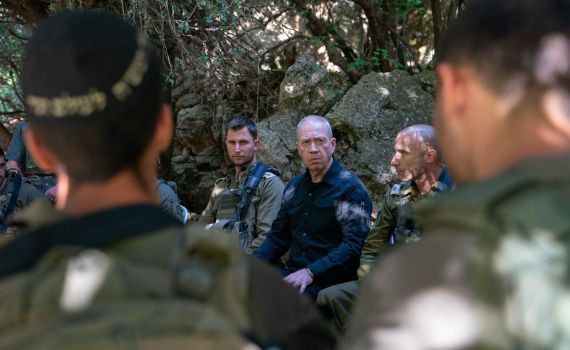 גלנט ללוחמי גולני: אין לאף אחד זכות לבקר את ישראל