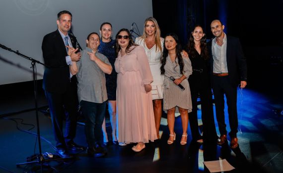 על רקע הפגנות: להקת שלווה הופיעה בפורטוגל