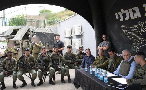 נתניהו ללוחמי גולני: "קיר הברזל של מדינת ישראל"