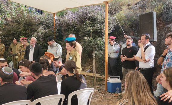 "ה' נתן, ה' לקח": הובא למנוחות סמ"ר ידידיה אזוגי