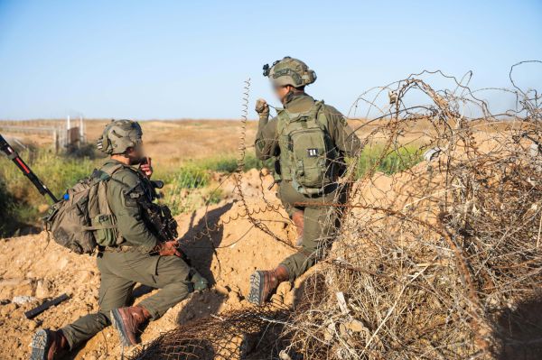 לאחר זיהוי מרחפן: כוחות צה"ל חיסלו מחבלים בעזה