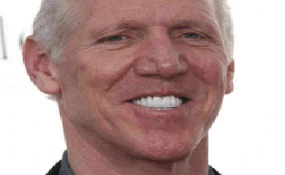 אבל ב-NBA: אגדת הכדורסל ביל וולטון מת בגיל 71