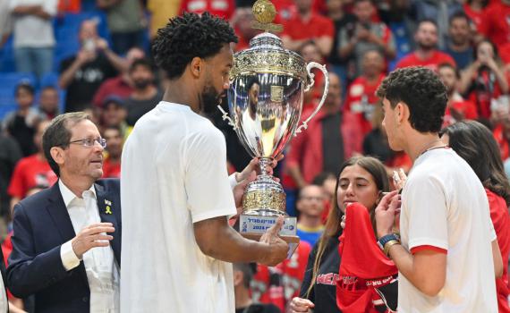 הפועל ירושלים זכתה בגביע המדינה בכדורסל