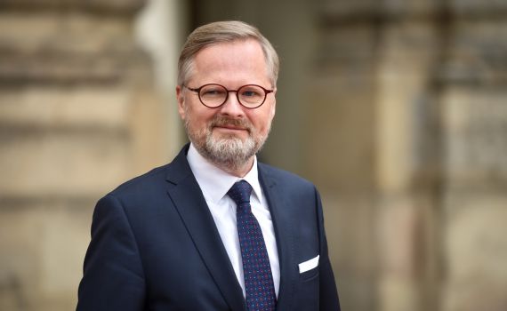 בעולם מגיבים להאג: "החלטה בלתי מתקבלת"