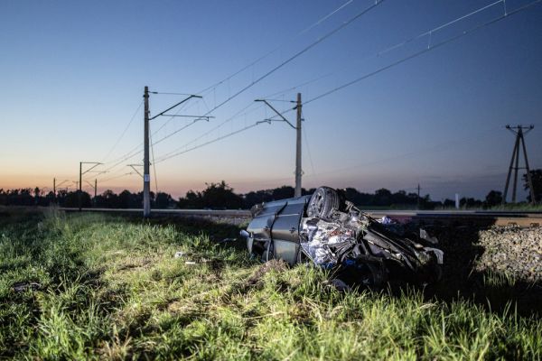 תאונה קשה בניו יורק: 3 הרוגים מפגיעת רכבת ברכב