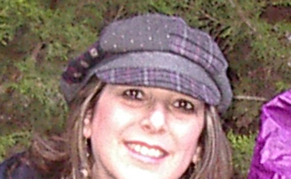 ברוך דיין האמת: הלכה לעולמה הסופרת אתי אלבוים