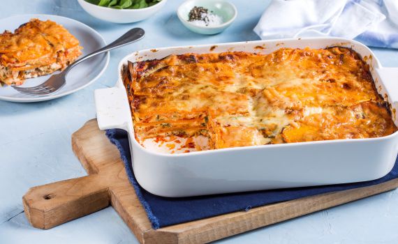 חוגגים שבועות: מתכון ללזניה עם בטטה ותרד