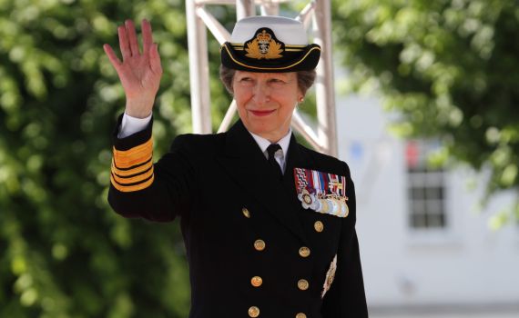 אחרי התאונה: הנסיכה אן סובלת מאובדן זיכרון