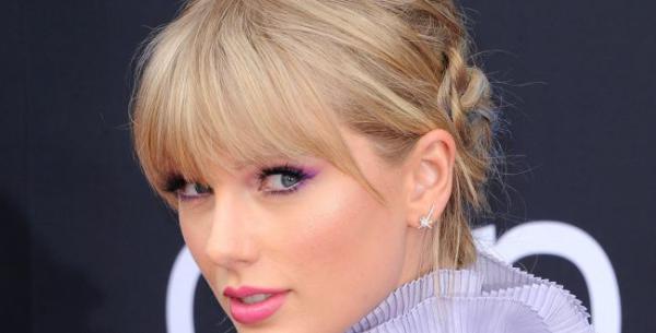 טיילור סוויפט תחת מתקפה: "מחיר גבוה איכות גרועה"