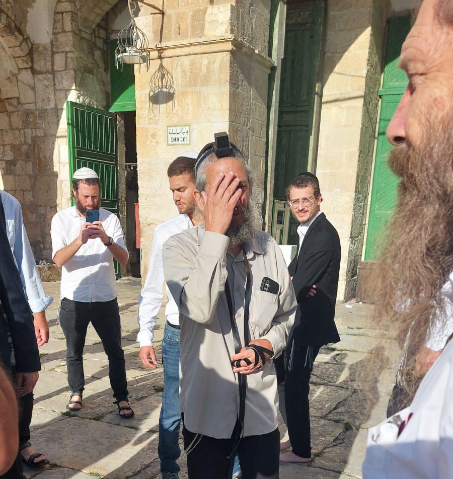 מניח התפילין בהר הבית לא יגיע לשימוע במשטרה