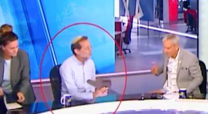 פייגלין חשף מה הוא מחביא בנעל והימם את האולפן